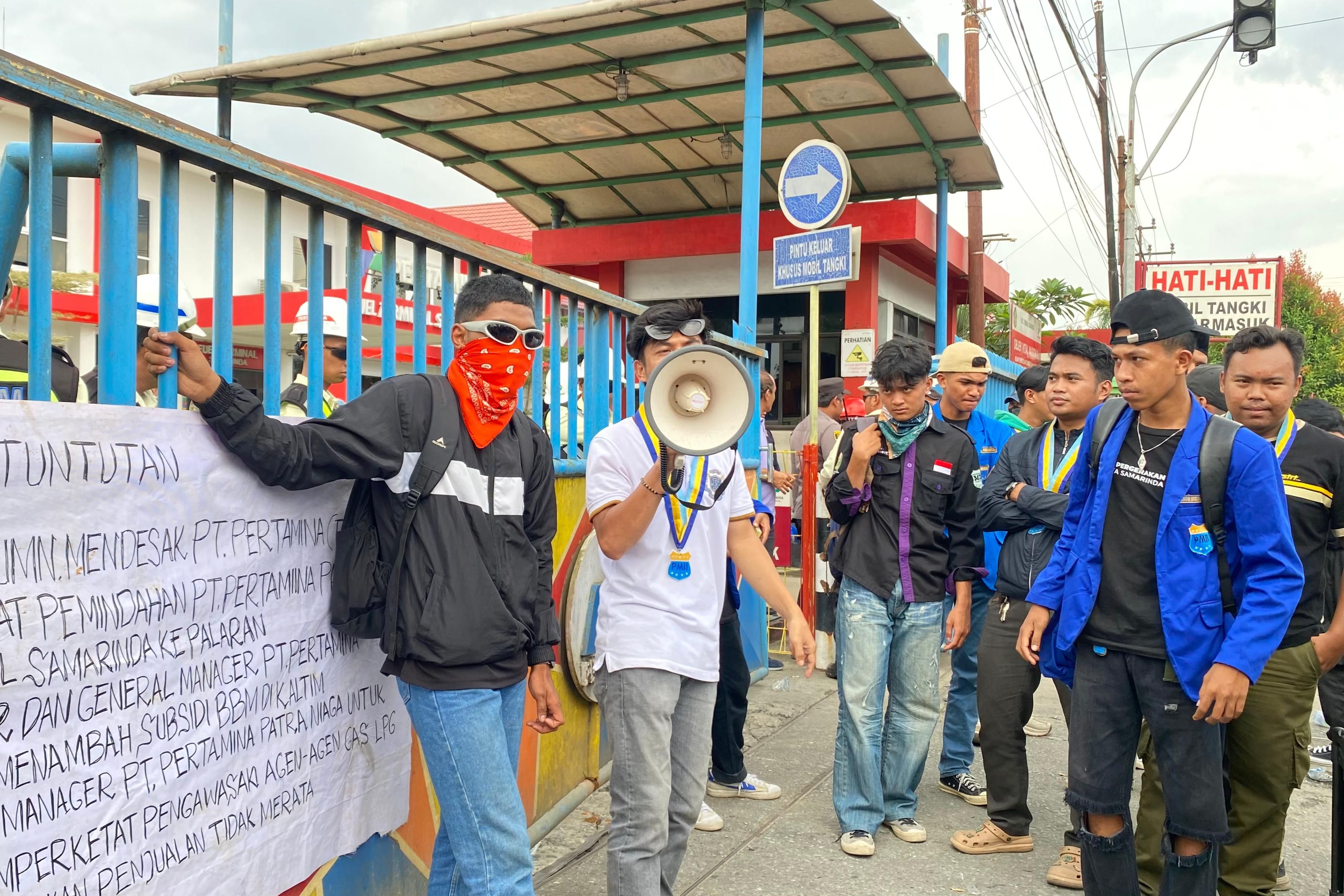 Warga Tuntut Pemindahan Depo Terminal Pertamina di Jalan Cendana Kota Samarinda 