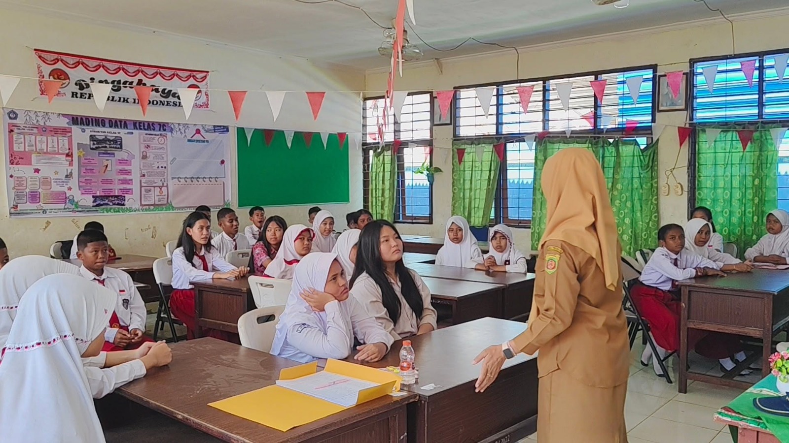 Pemkot Samarinda Siapkan Anggaran Rp17 Miliar untuk Bagi-Bagi LKPD Gratis kepada Sekolah Negeri