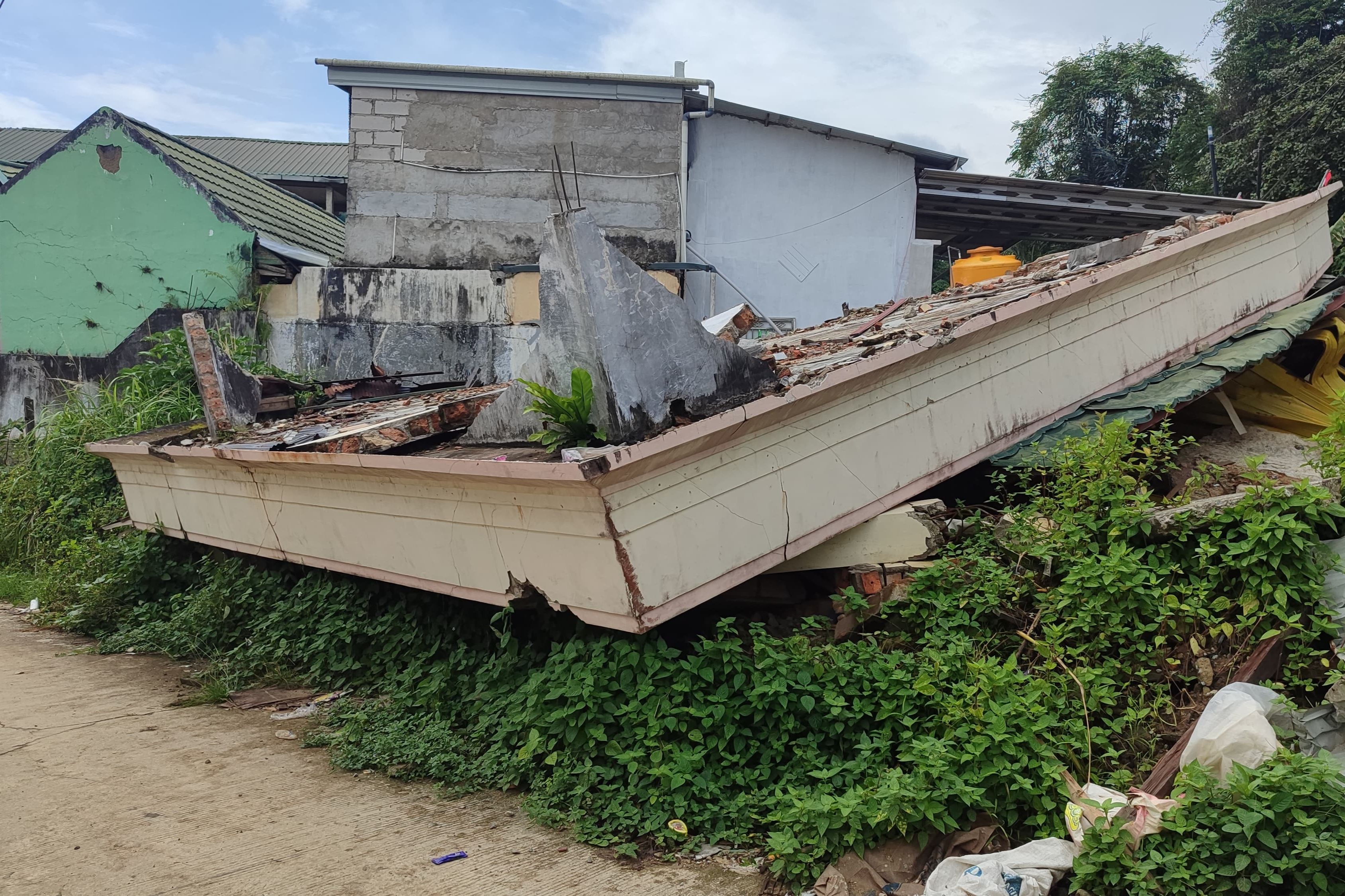 Longsor Sungai Keledang Makin Parah, Relokasi Warga dalam Proses Penanganan Kecamatan Samarinda Seberang