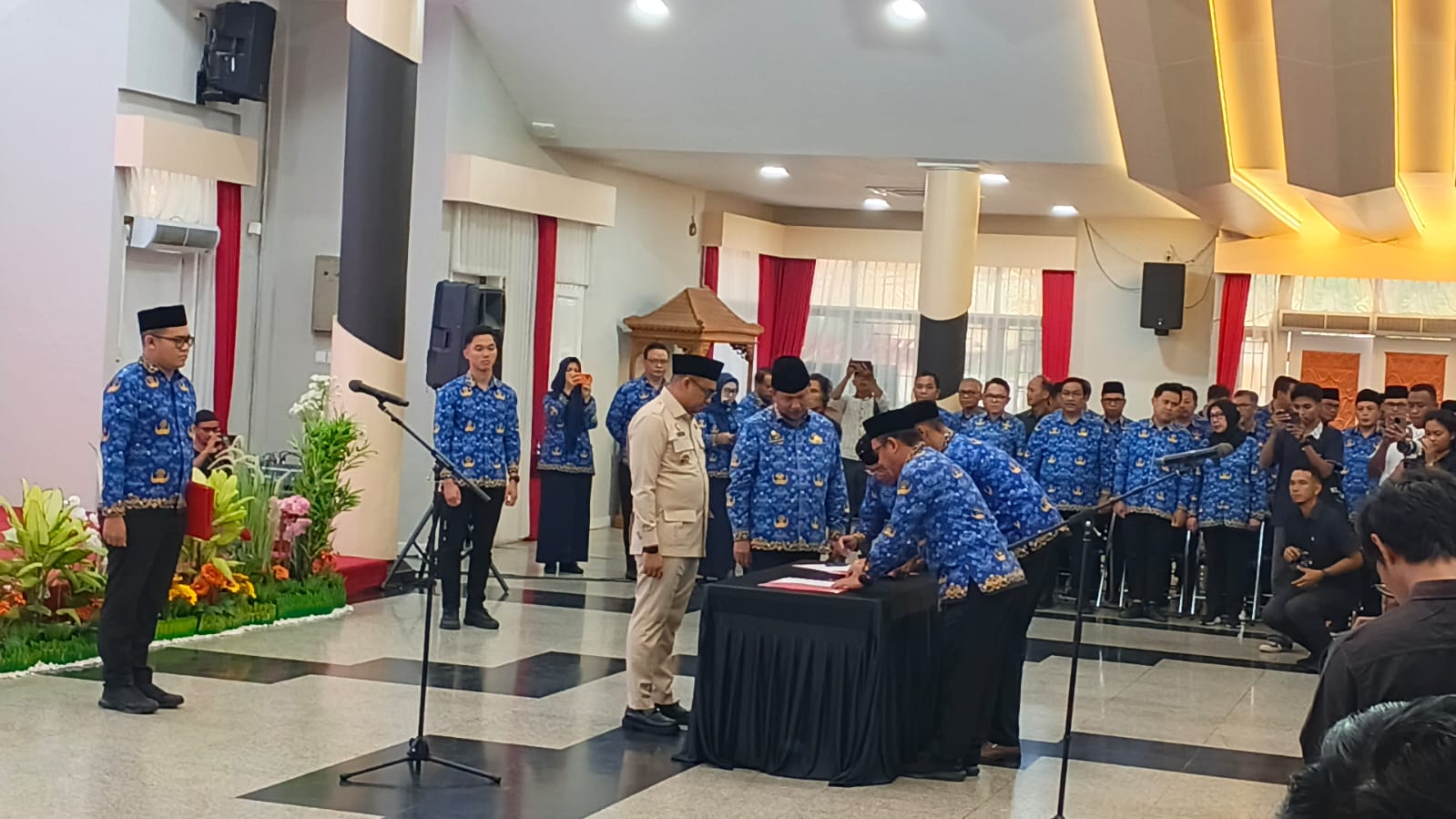 Lantik 80 Pejabat, Bupati Kukar Minta Segera Adaptasi dan Percepat Pelayanan Publik 