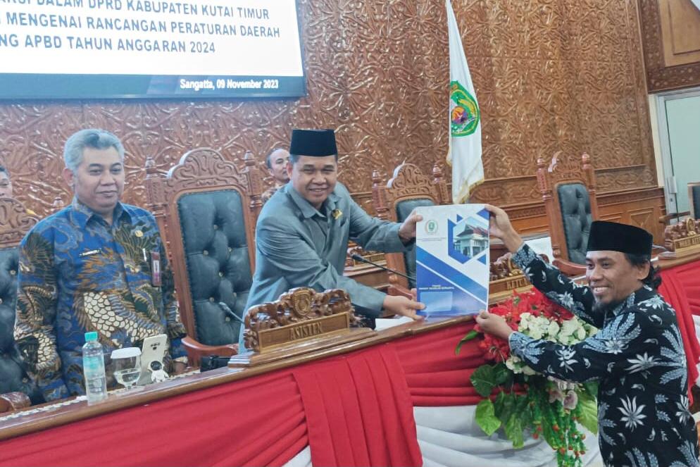 Akui Keberhasilan Pemkab Kutim Naikan PAD, Fraksi Amanat Keadilan Berkarya Usulkan Pendapatan dari Sawit