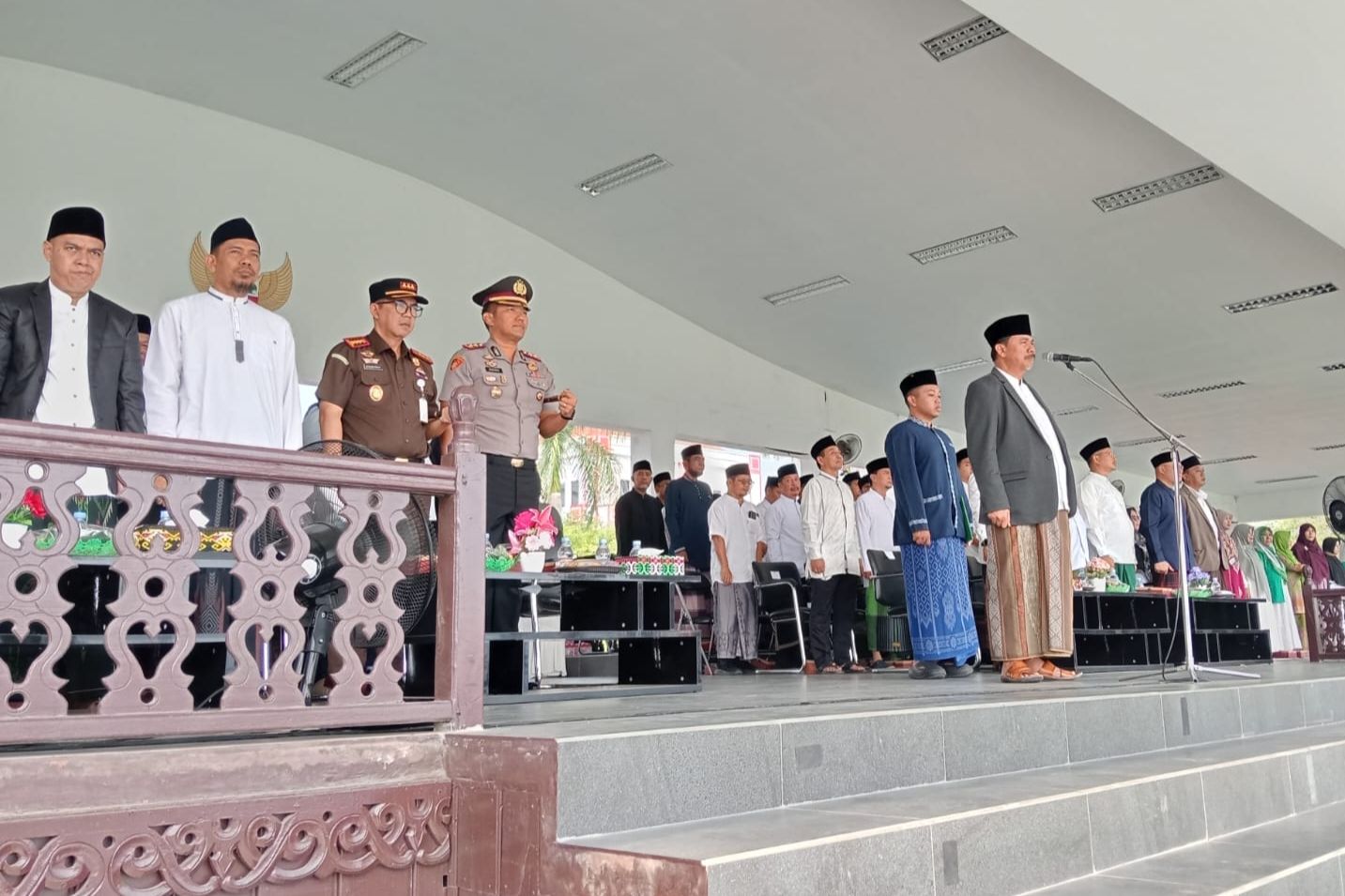 Peringati Hari Santri Nasional 2026, Sekda Kukar Tekankan Pesantren Ramah Anak