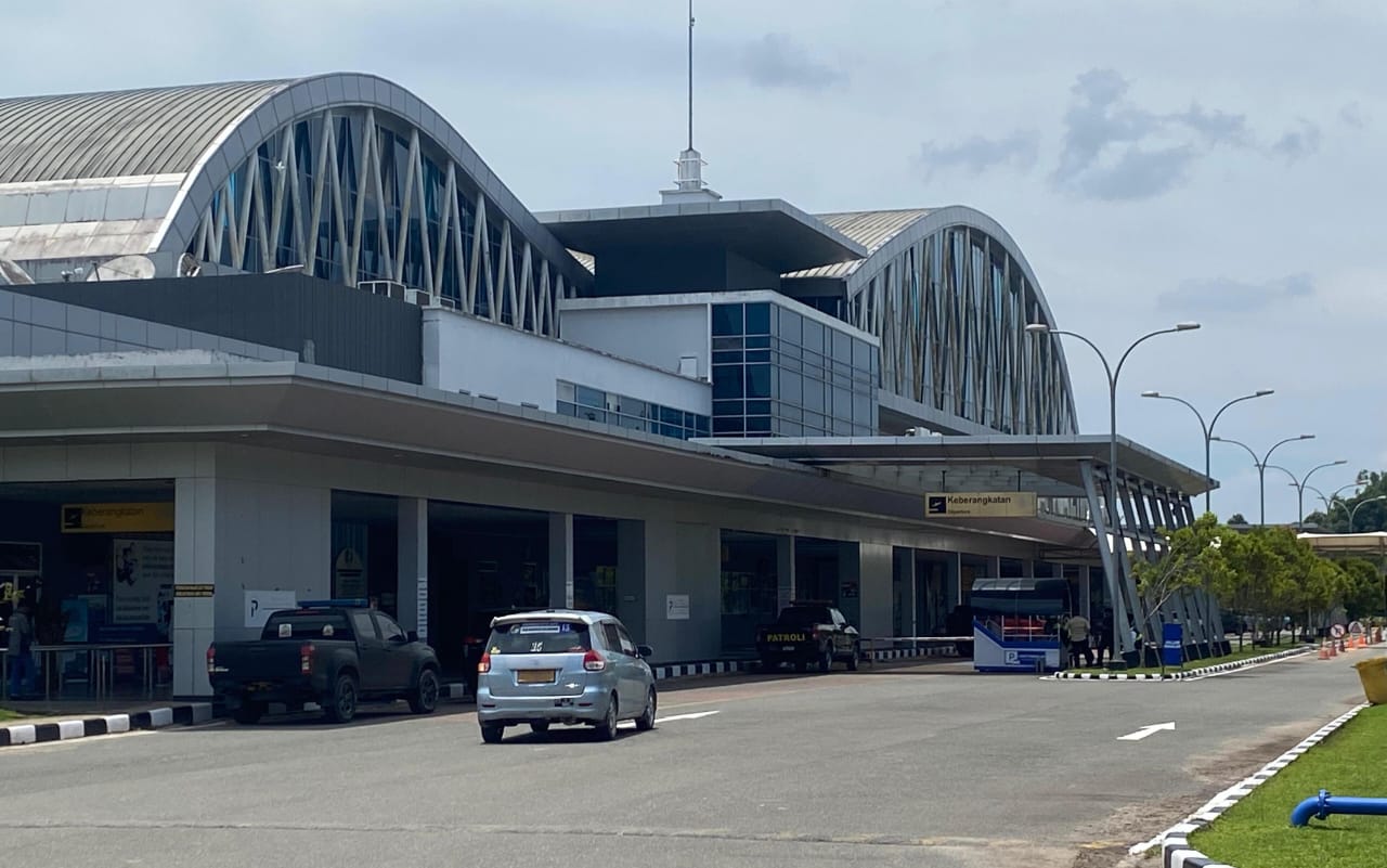 Kontroversi Parkir VIP Rp 35 Ribu di Bandara Kalimarau, Begini Penjelasan Pengelola dan Pemda