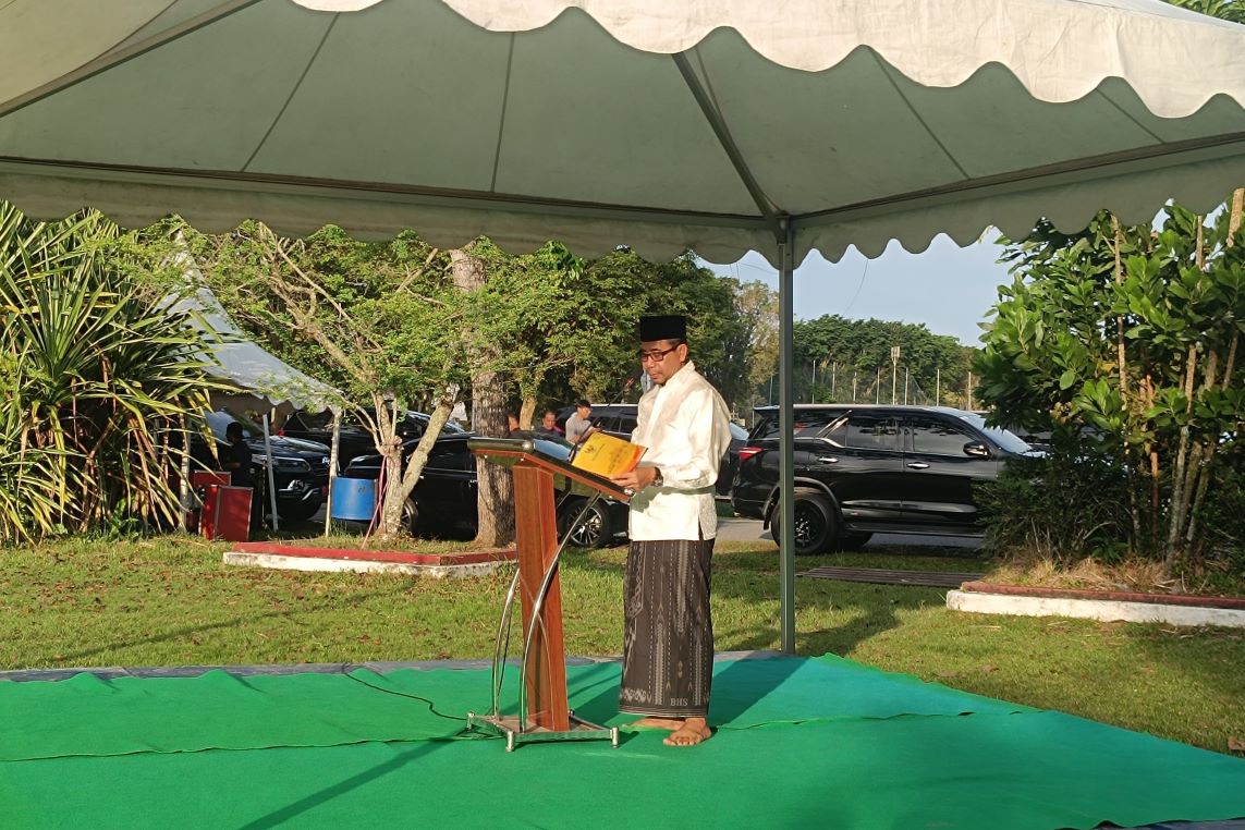 Salat Iduladha 1446 H di Balikpapan Berlangsung Khidmat, Warga Diimbau Gunakan Kemasan Ramah Lingkungan