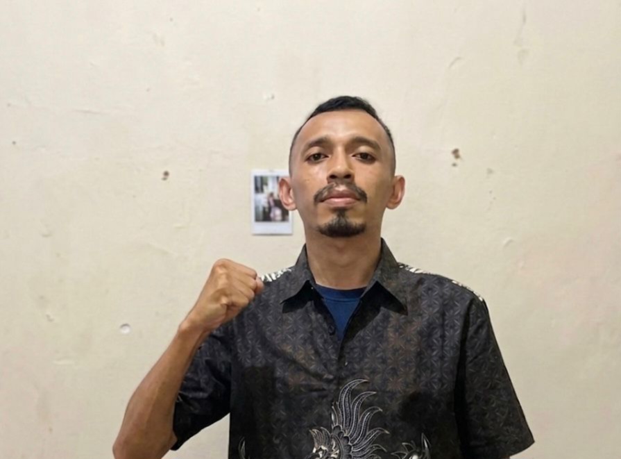 Kaltim: Sepatu Sekolah yang Kekecilan vs Parade Hedonisme Pejabat yang Ugal-ugalan 