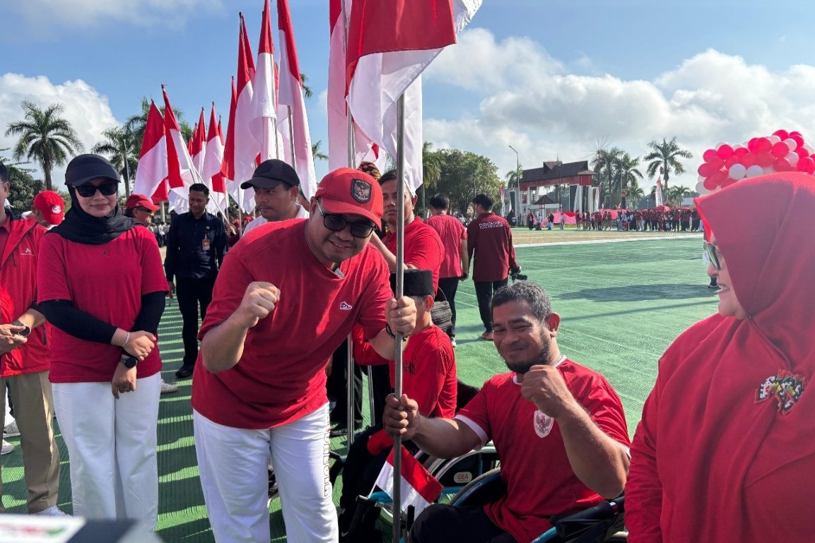 Pemkab Kukar Bagi-bagi 10 Juta Bendera, Sambut HUT RI ke-80
