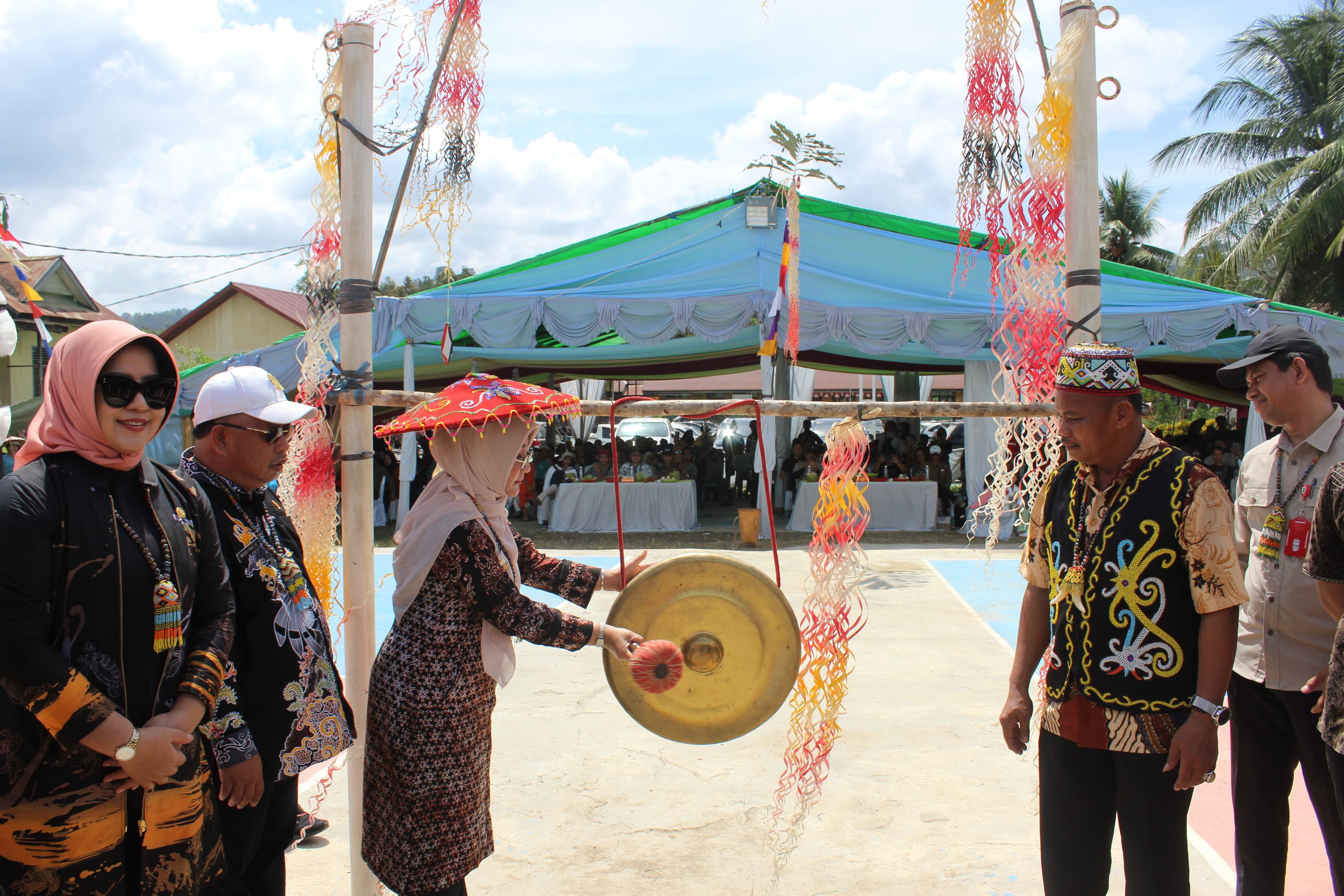 Kembali Digelar, Pesta Budaya Meja Panjang Kampung Merasa Masuk Kalender Pariwisata Kabupaten Berau