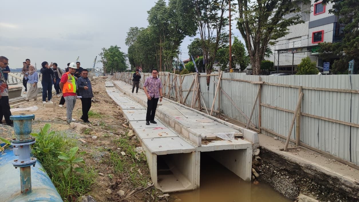 Dilelang Ulang, Walikota Samarinda Mengonfirmasi Segmen 4 Teras Samarinda Tahap II Mundur dari Target