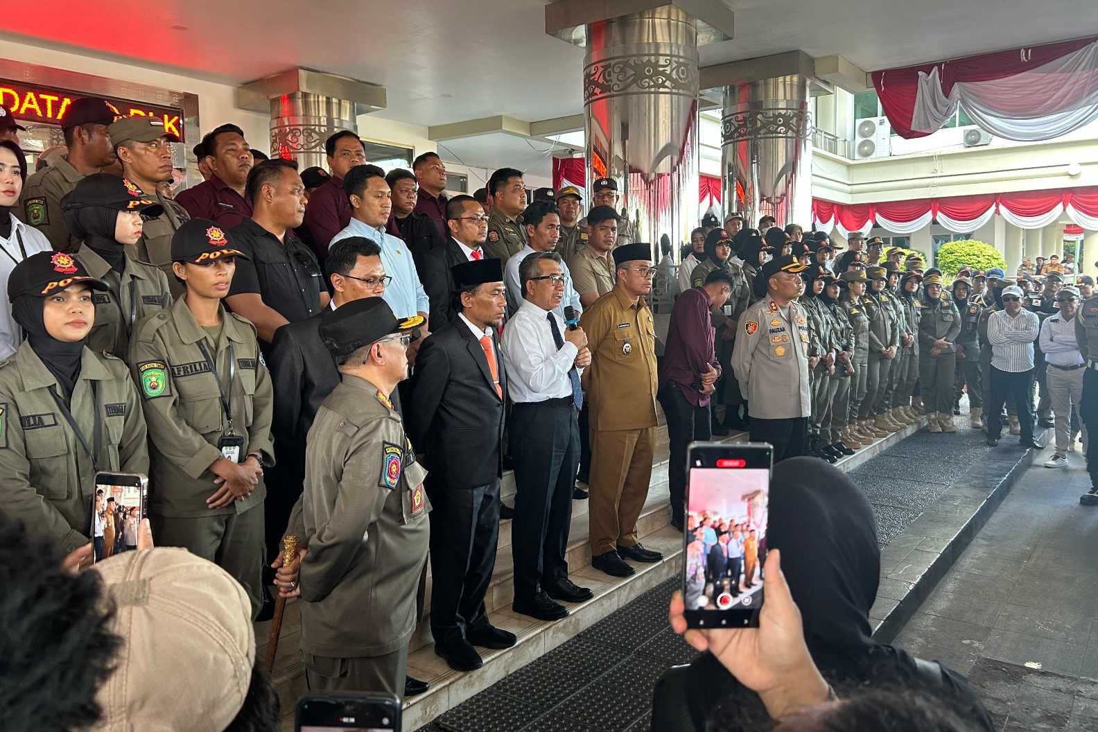 Dituntut Demonstran Tuntaskan Janji dan Evaluasi Pejabat, Begini Jawaban Bupati Kutim