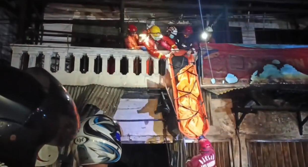 Si Jago Merah Melahap Toko Bangunan saat Sahur, Sebabkan 1 Korban Meninggal Dunia