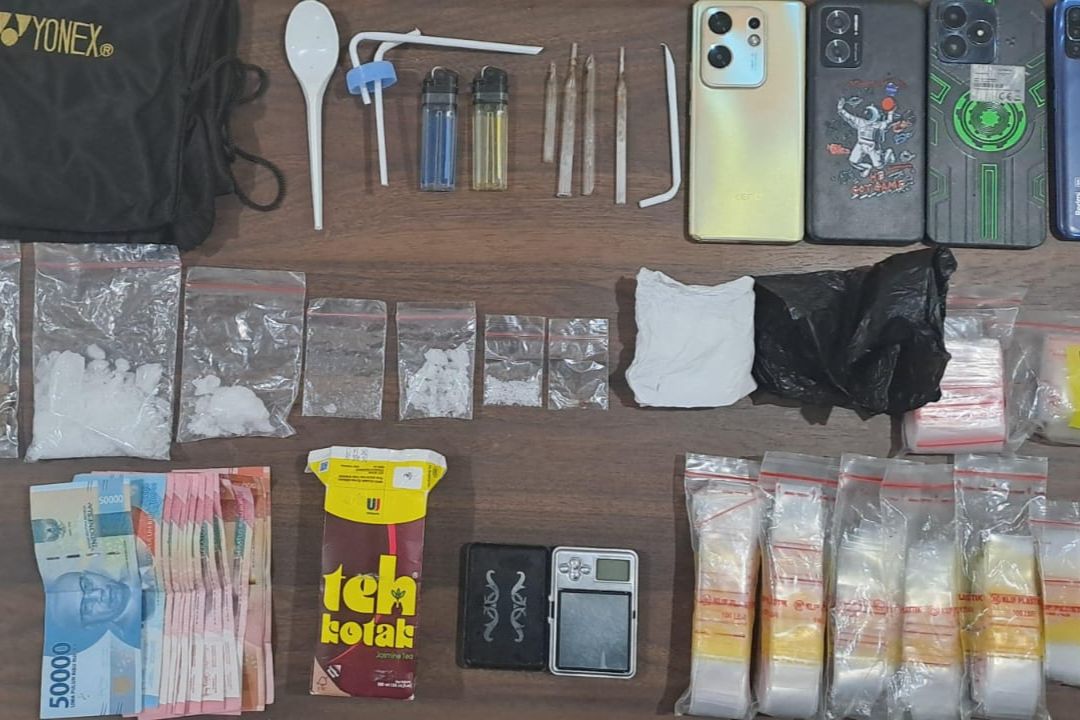 Bandar Sabu dan Ekstasi di Tepian Timbau Ditangkap Satresnarkoba Polres Kukar