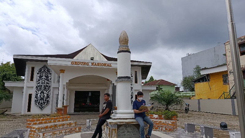 Peringati HUT RI, Warga Samarinda Ini Pilih Aksi Diam Selama 80 Menit di Tempat Bersejarah 