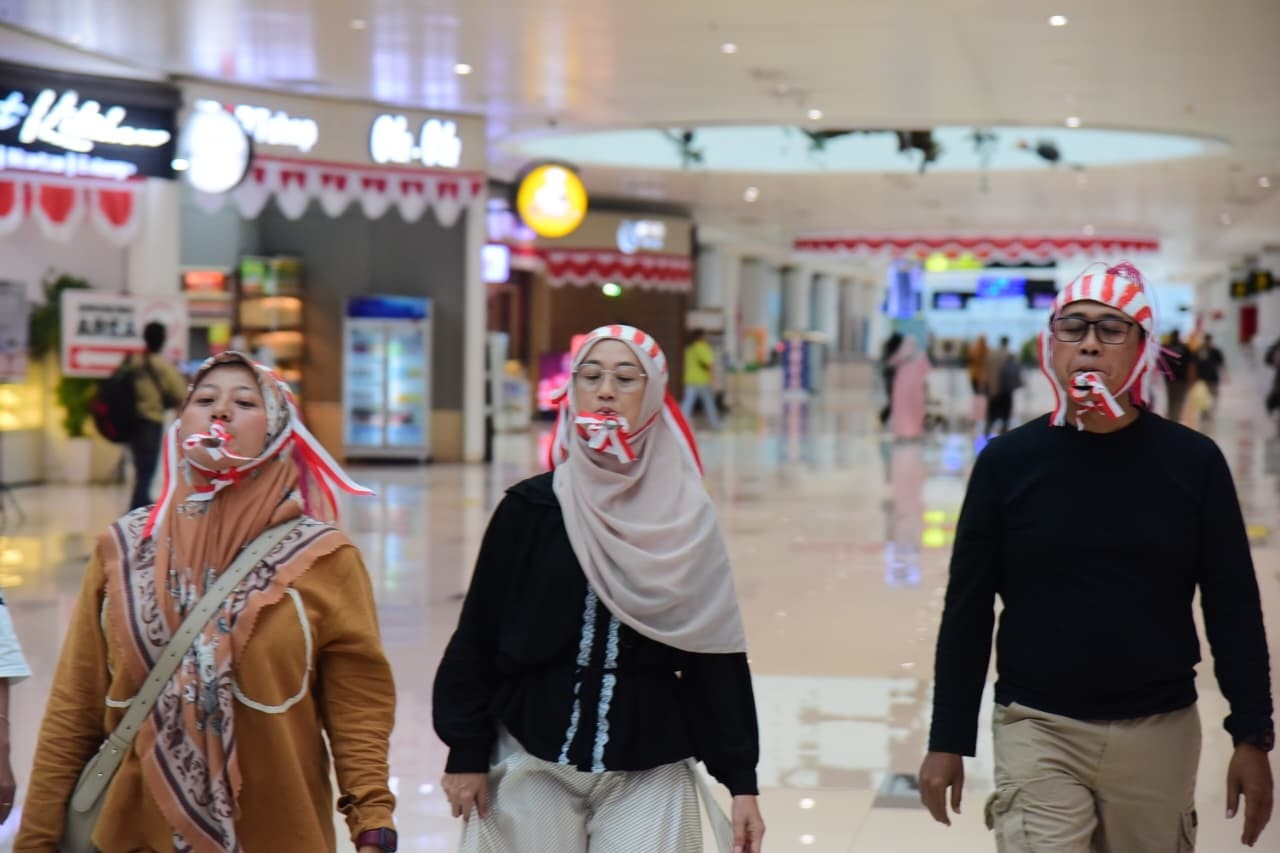 Unik! Penumpang di Bandara SAMS Balikpapan Bisa Ikut Lomba 17 Agustus Sebelum Terbang