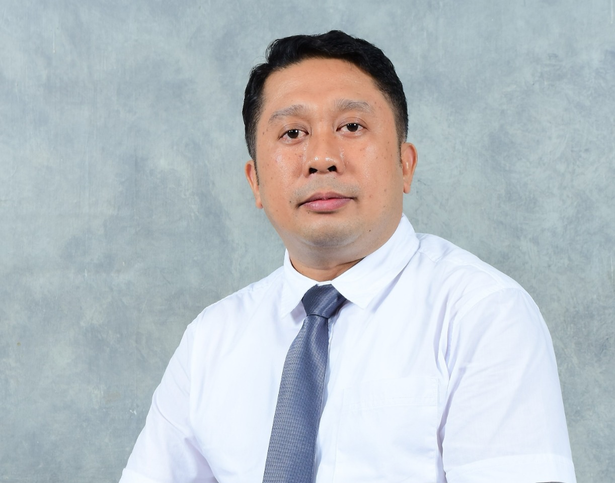 Buah dalam Asap: Ketika Bahasa Melunakkan Bahaya Rokok