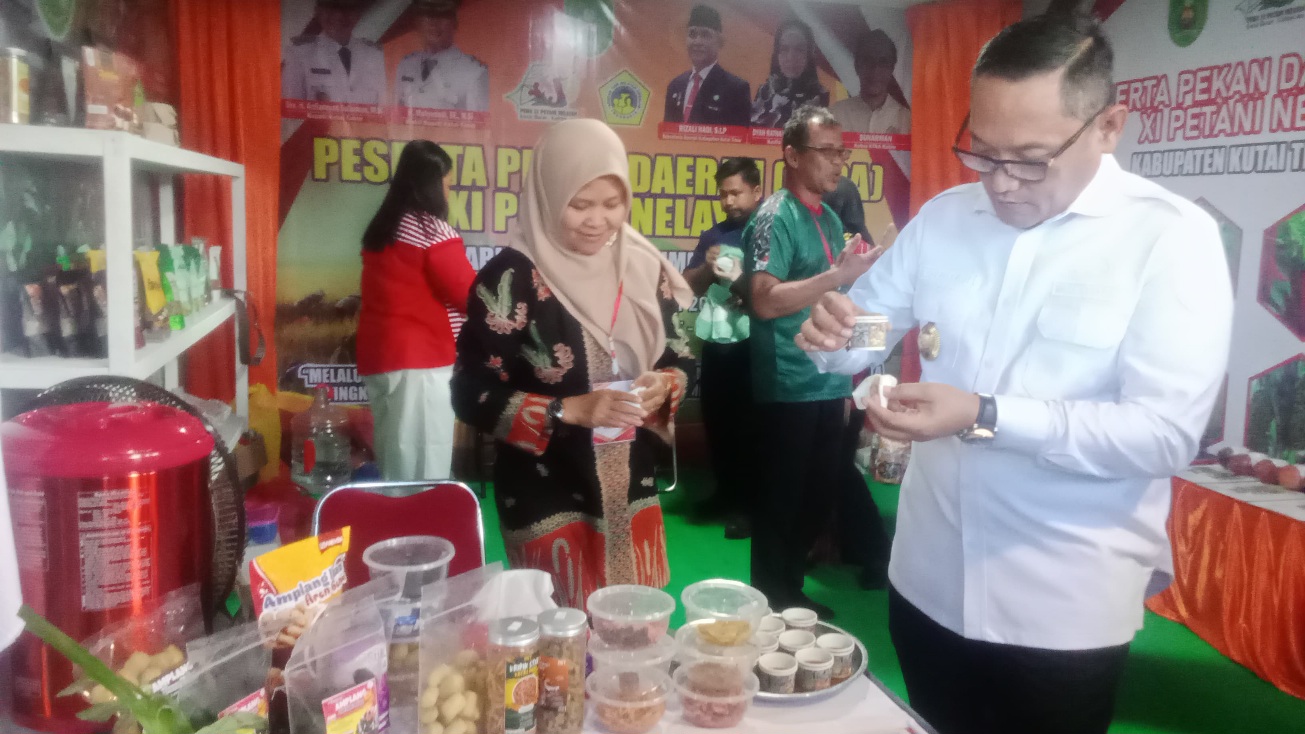 Produk Pertanian Kutim Curi Perhatian di PEDA KTNA XI Kaltim, Ada Pisang Kepok Grecek dan Jahe Merah Bajakah