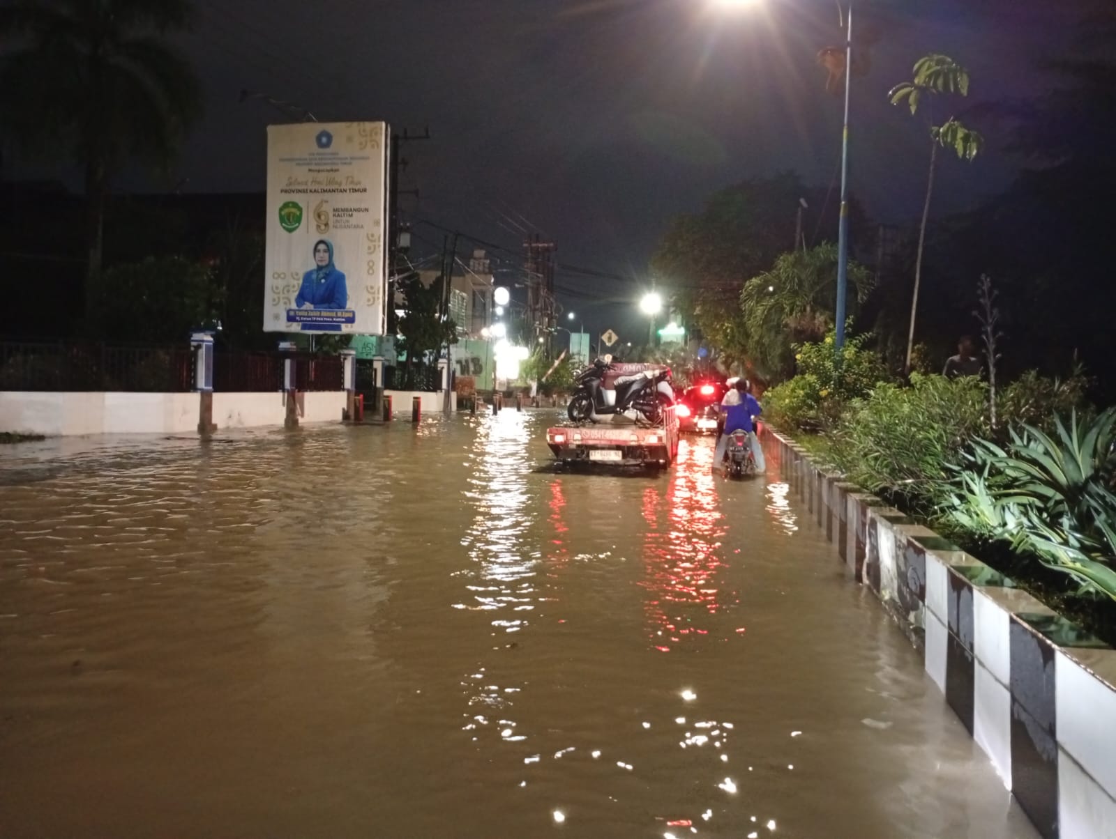 Hujan Deras Mengguyur Samarinda, Hindari Melintas di Daerah Ini 