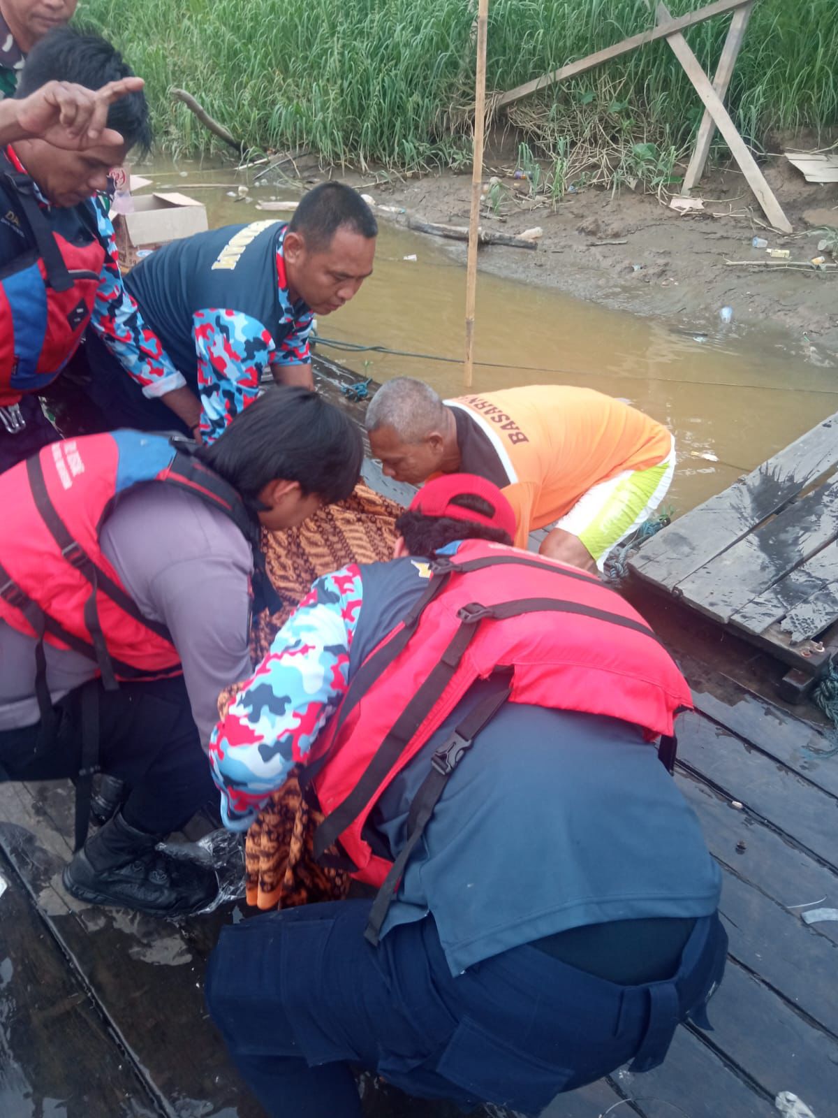 12 Jam Pencarian, Korban Tenggelam di Kota Bangun Ditemukan Tak Bernyawa