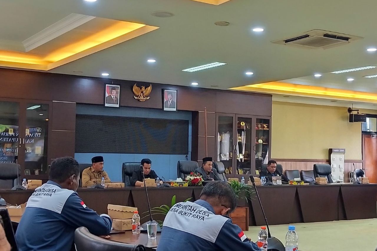 Tak Rampung di Kecamatan, Sengketa Tapal Batas Desa Tanjung Batu–Bukit Raya Dibahas di DPRD Kukar