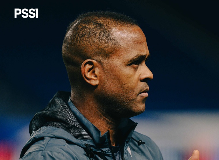 Kluivert Dipecat PSSI, Siapa Pengganti yang Cocok Tangani Timnas?