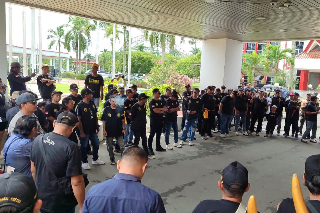 Aliansi Tiga Ormas Soroti Pengelolaan Lapak Pasar Tangga Arung, Pemkab Kukar Siap Evaluasi