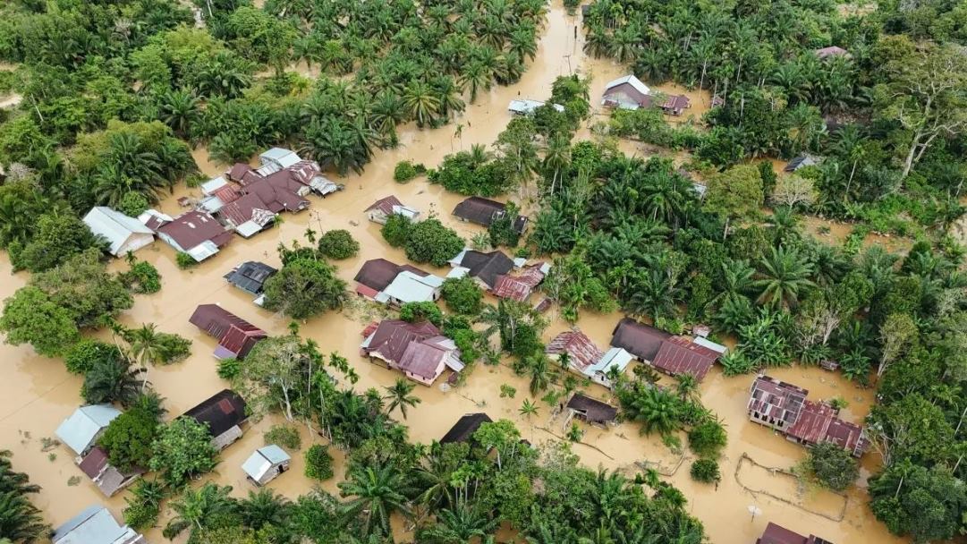 174 Korban Meninggal, 79 Hilang dan Ribuan Mengungsi akibat Bencana di Sumut, Sumbar dan Aceh