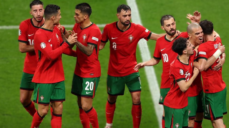 Sempat Tertinggal, Portugal Akhirnya Menang 2-1 atas Republik Ceko