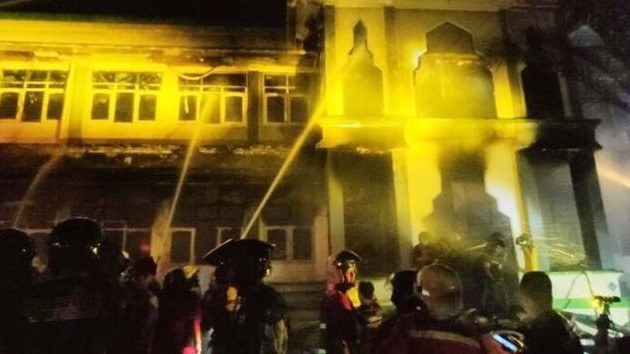 Pondok Pesantren Nabil Husein Samarinda Terbakar, Diduga Gara-gara Charger