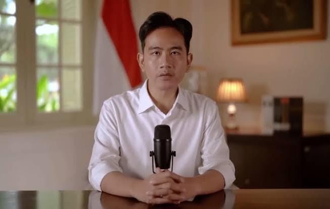 Hakim MK Tolak Hadirkan Gibran di Sidang Syarat Pendidikan