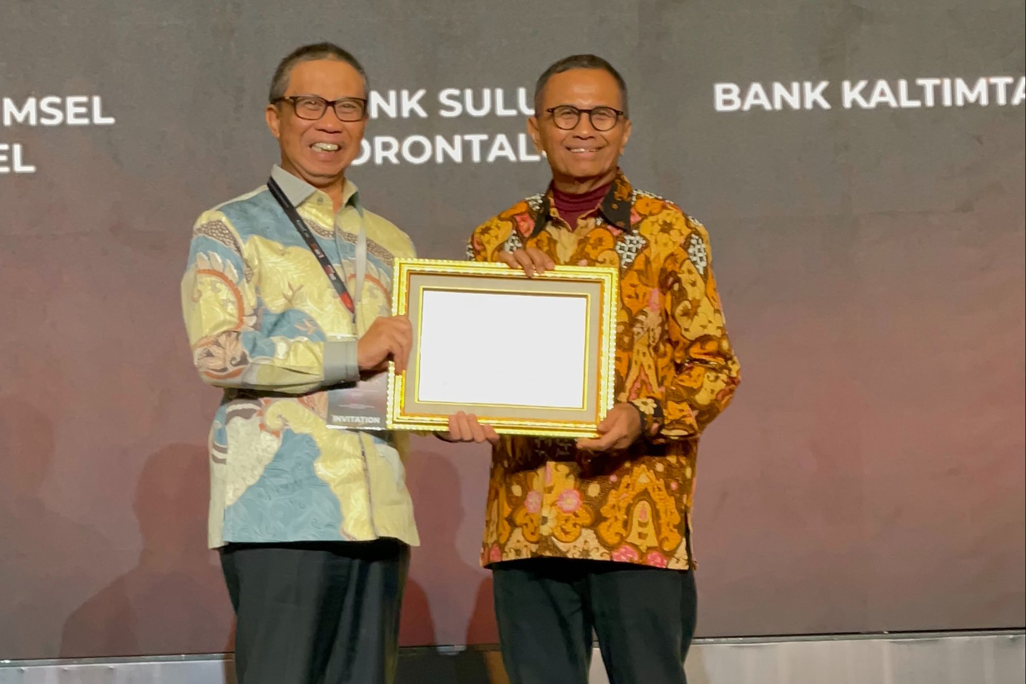 Bankaltimtara Raih Penghargaan Bergengsi Disway Awards 2025, Bank Daerah Populer