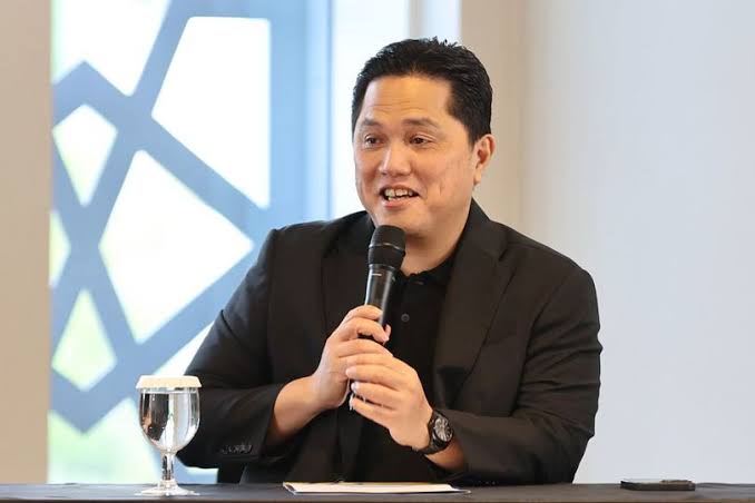 Erick Thohir Serahkan Berkas Naturalisasi 3 Pemain untuk Timnas Indonesia