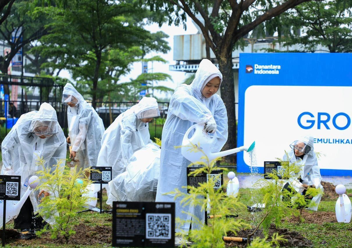 Perkuat Komitmen Keberlanjutan, BRI Gelar Aksi Tanam Pohon di Bandung Jawab Barat