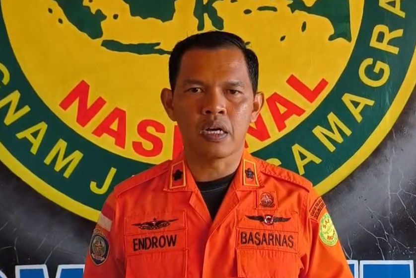 Tragedi di Sungai Mahakam: Perahu Ketinting Terbalik, Satu ABK Tugboat Hilang