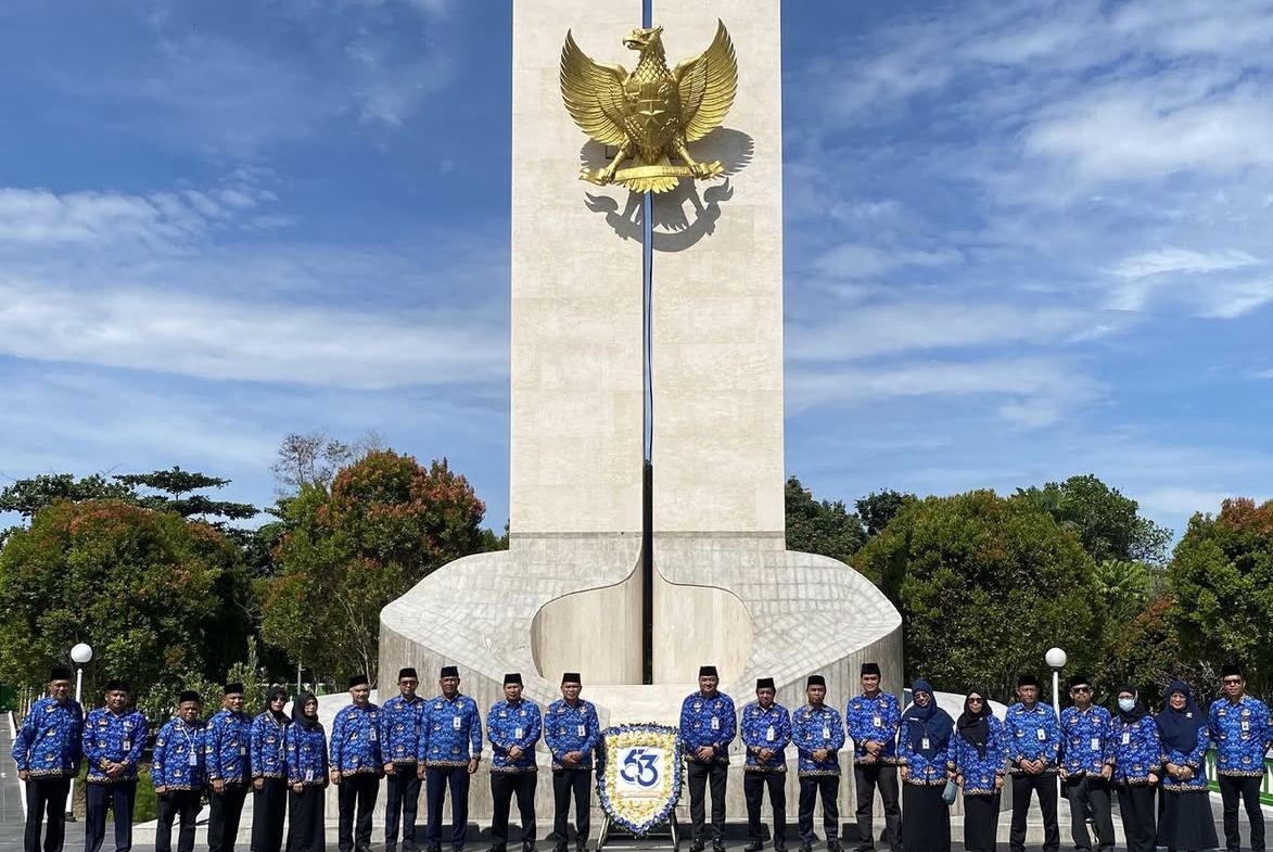 Pemkot Balikpapan Maknai HUT Korpri dengan Upacara dan Berziarah ke Taman Makam Pahlawan