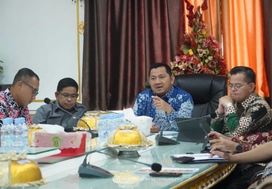 Pemkab PPU Bahas Sinergi dengan Program Asta Cita Nasional, Pantau Perkembangan MBG dan Koperasi Merah Putih 