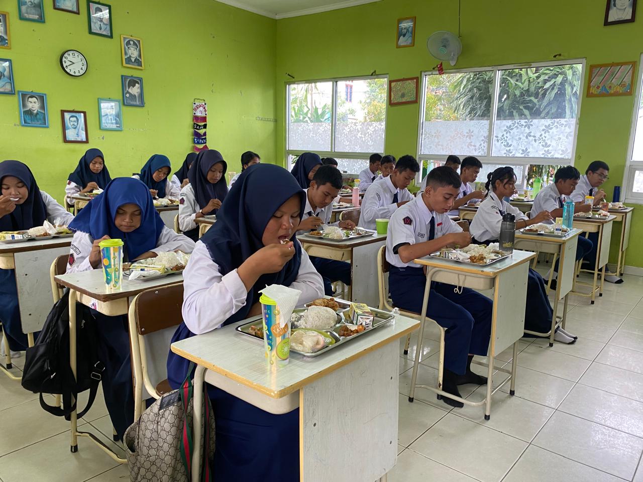 Makan Bergizi Gratis Belum Dimulai di Paser