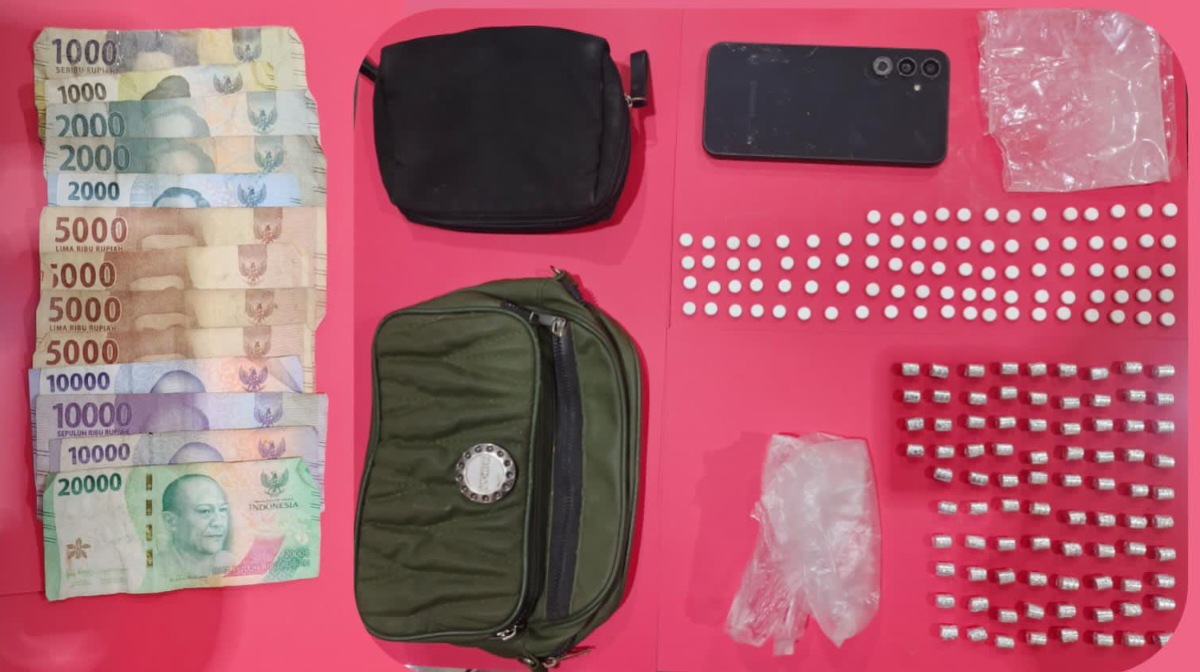 Dua Pengedar Pil Double L Ditangkap di Bontang, Polisi Amankan 345 Butir