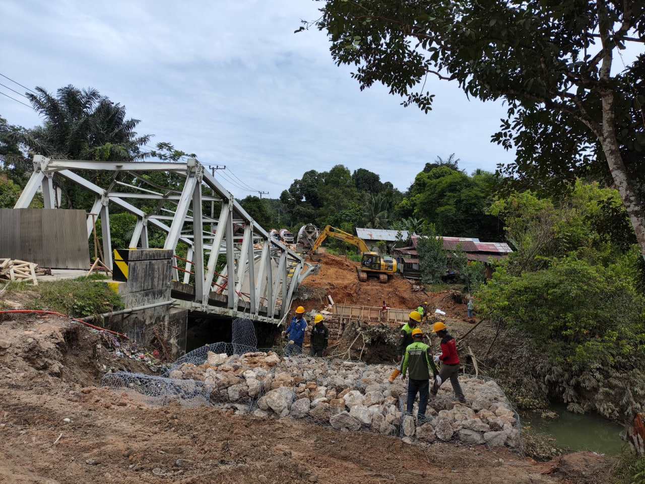 Pemasangan Jembatan Bailey untuk Akses Sementara Kaltim-Kalsel Sudah Mulai Dikerjakan