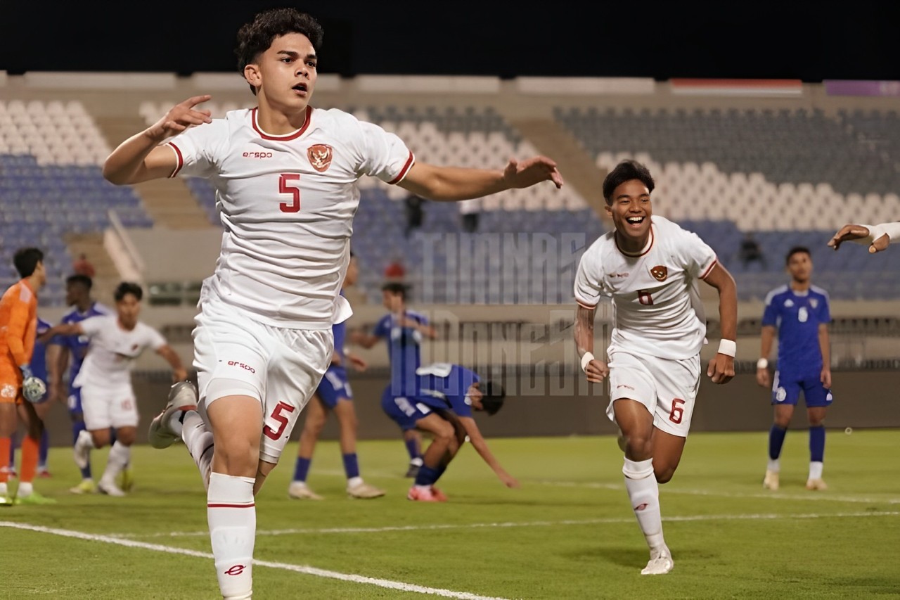 Gol Tunggal Mathew Baker Bawa Indonesia Menang atas Kuwait di Kualifikasi Piala Asia U-17