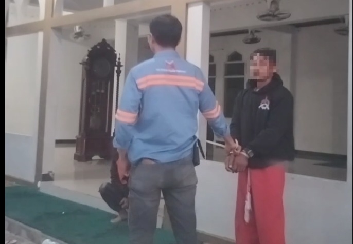 Diusir dari Rumah Gara-Gara Dituduh Selingkuh, Suami  Ancam Sebar Video Syur Bersama Istri Sirinya 