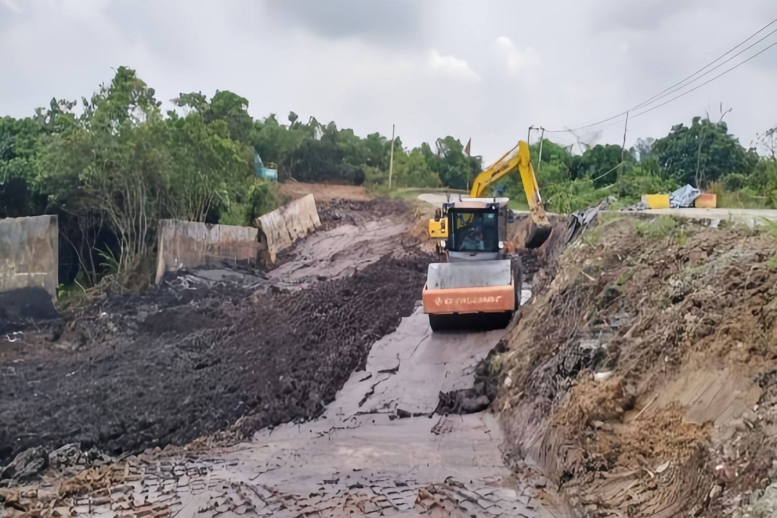 BBPJN Kaltim Gandeng KPC, Rp5,9 Miliar Disiapkan untuk Bored Piled Jalan Longsor Sangatta–Simpang Perdau