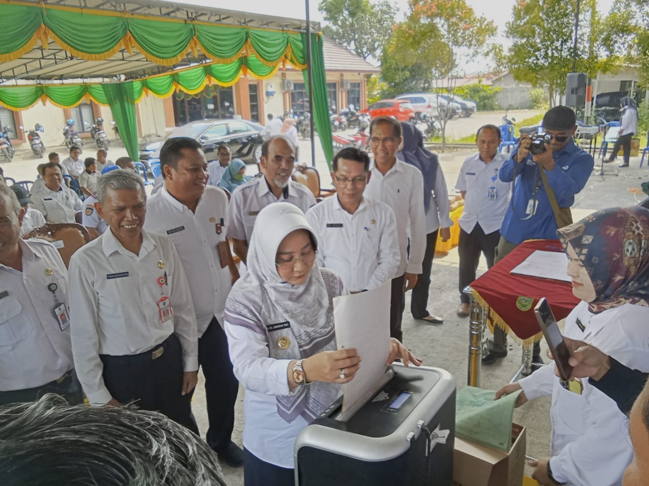 Pemkab Berau Musnahkan Arsip Eks Bagian Keuangan