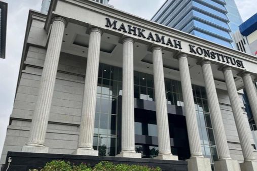 Bulan-Fathra Kembali Gugat Hasil PSU Pilkada Mahulu ke MK, Penetapan Paslon Terpilih Otomatis Tertunda