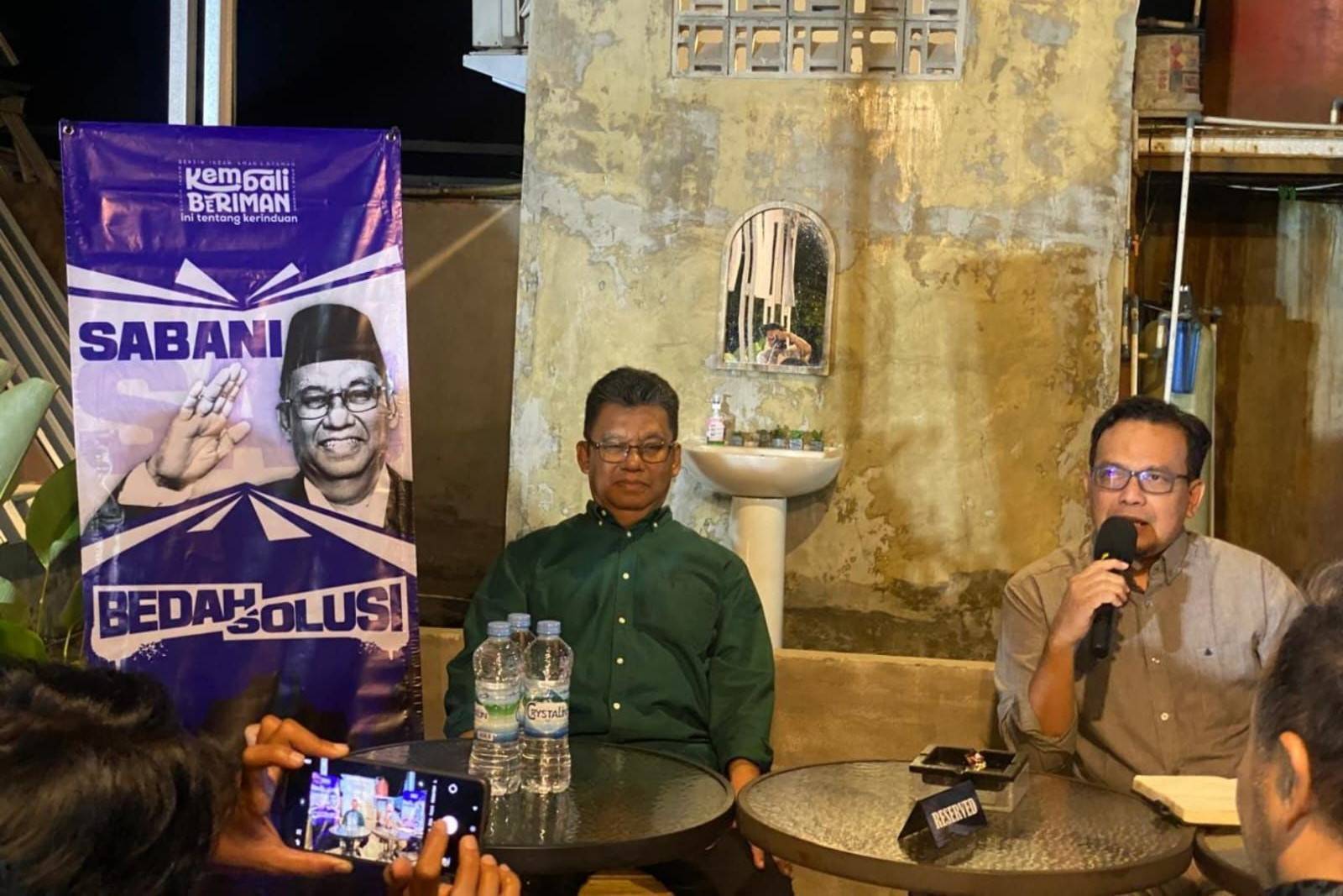 Paslon Sabani-Syukri Tak Akan Tutup Kolom Komentar di Media Sosial, Demi Terima Kritik