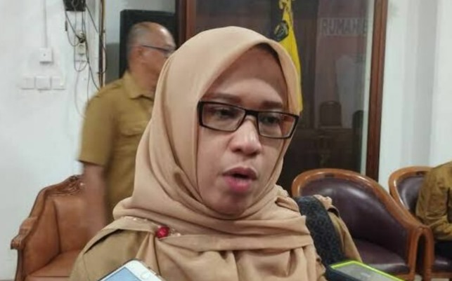 Bappeda Kukar Tinjau Pembangunan PLTS di Muara Kaman, Pastikan Program Terang Kampungku Berjalan