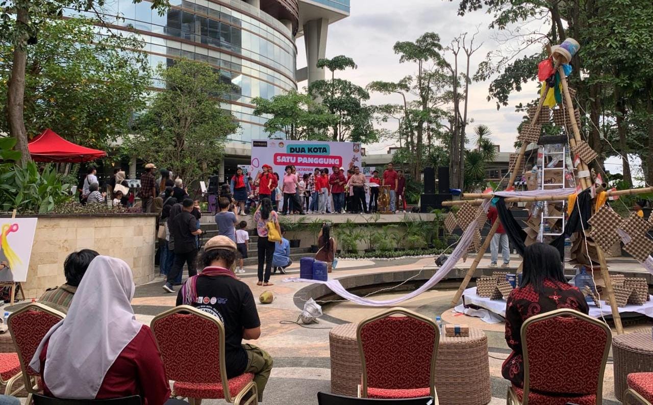 Pemkot Balikpapan Nilai Kolaborasi Seni dengan Palu Ungkap Kebutuhan Penguatan Ekosistem Kreatif Daerah