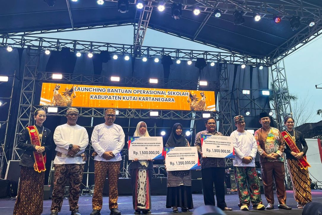 Boskab Biayai Perlengkapan Sekolah Gratis di Kukar, PAUD–SMP Terima Hingga Rp1,8 Juta per Siswa