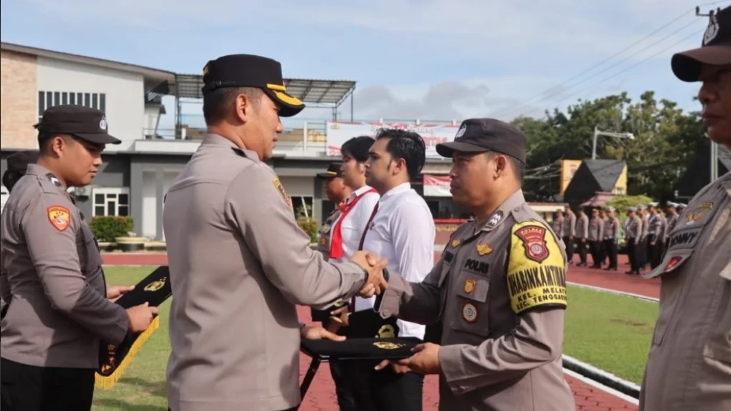 Polres Kukar Apresiasi 24 Personel Berprestasi Sepanjang 2025