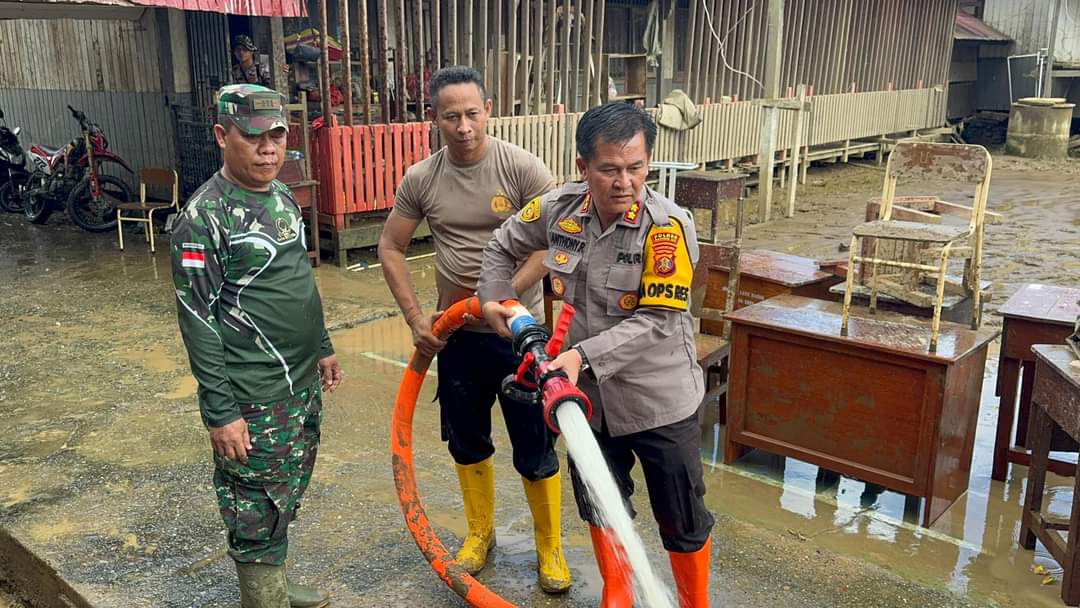 Polres Mahulu Soroti Musibah Banjir 2024, Jadi Pelajaran Penting di Tahun 2025 Ini