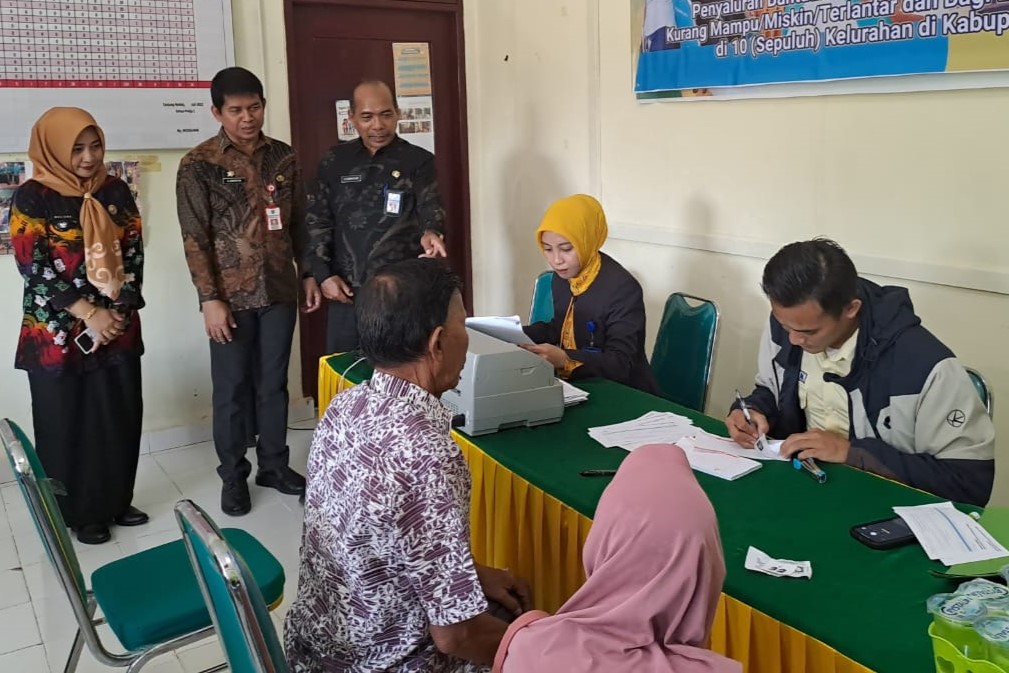 Pemkab Berau Salurkan Bantuan Rp1,1 Miliar untuk Lansia dan Anak Yatim