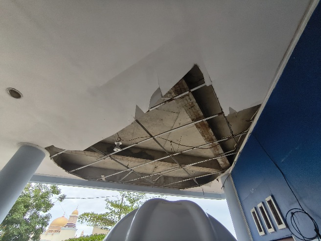 Pelabuhan Loktuan Kumuh, Neni Minta Pihak Pengelola Perbaiki Fasilitas yang Rusak